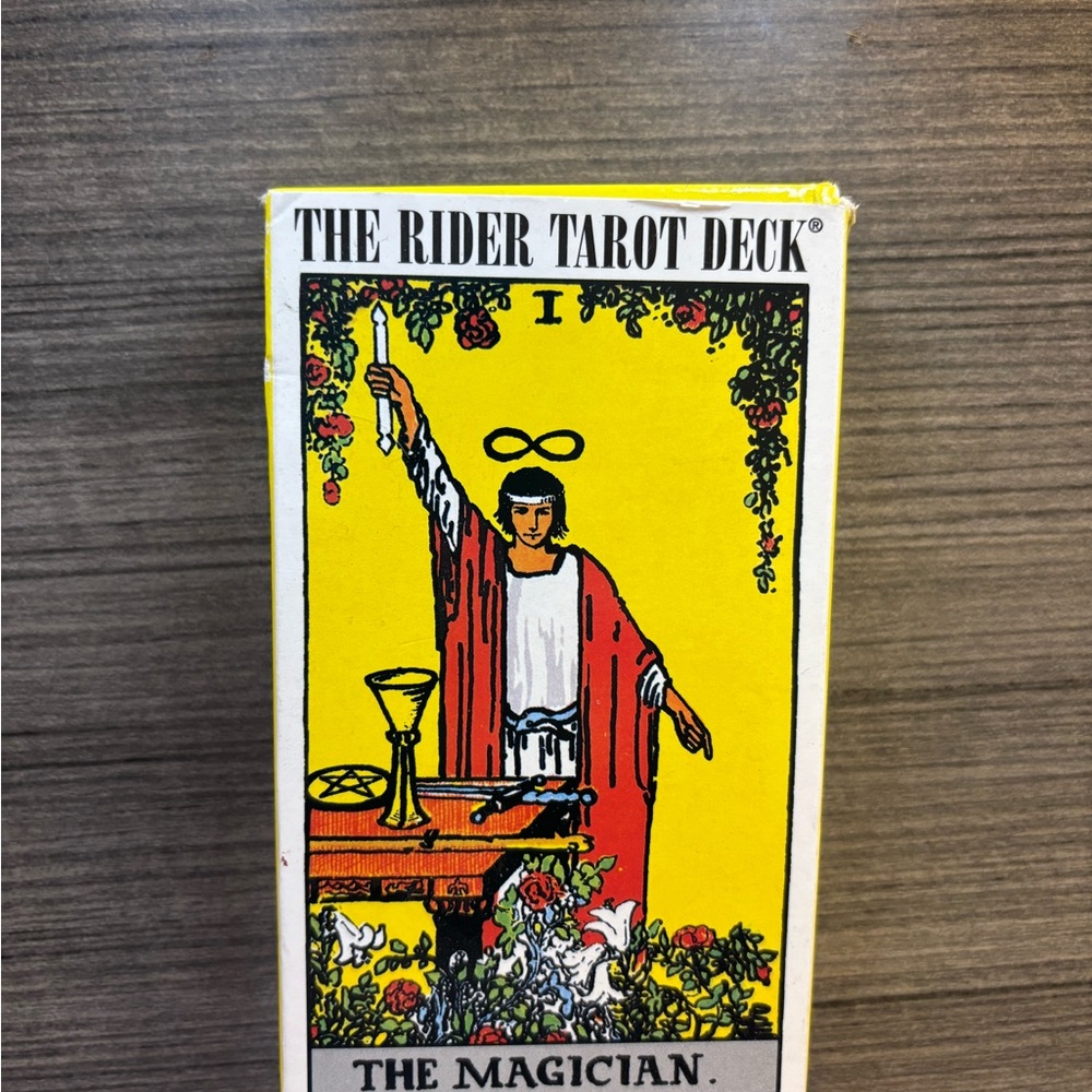 The Rider Tarot Deck - The Magician